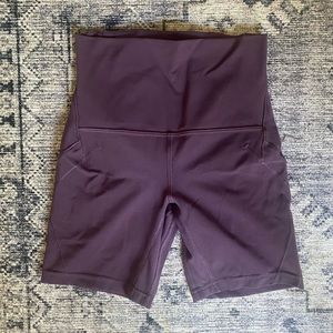 Lululemon nulu fold shorts